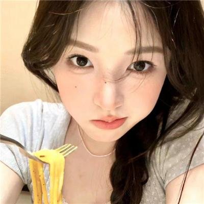 蜜丝炸弹